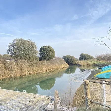 בית נופש Heron I De Standing 4 Pers - Jacuzzi Prive *