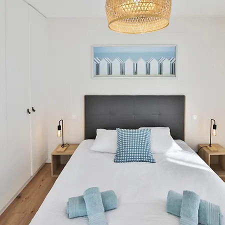 Heron I De Standing 4 Pers - Jacuzzi Prive בית נופש
